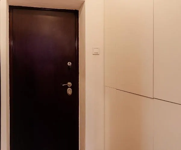 City Center Downtown Apartment Bucharest